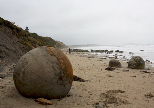 Moeraki Boulders