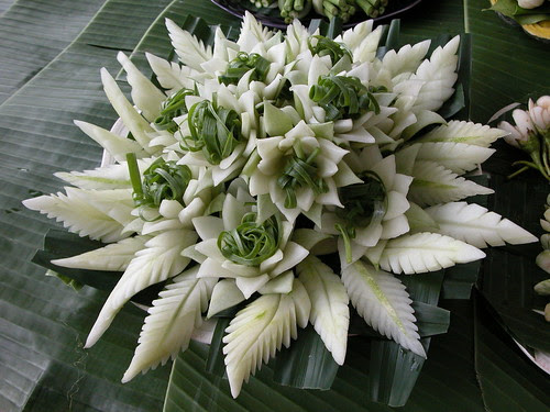 Garnish Display by Carving Institute.