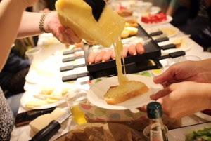 ゴスペル同窓会でマツコも絶賛のラクレットチーズパーティーをしました 京都で朝活するなら京都朝げいこ