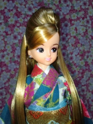 メイクカラー変更カスタムのリカちゃんからの 卒業式の高校生リカちゃんと 現在のパパとママ Kit Man S Dolls Custom Life