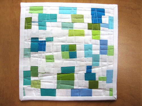 Random squares mug rug