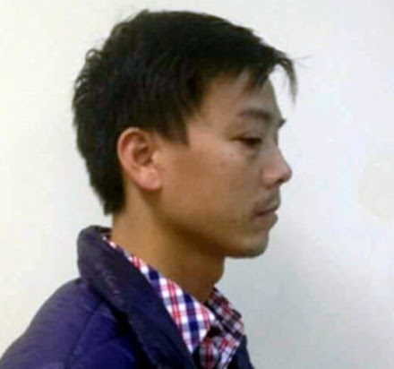 Cao Mạnh Hùng, cựu cán bộ ngân hàng đang bị cáo buộc về hành vi “dâm ô với trẻ em“.