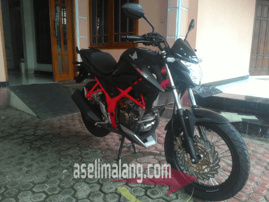 Modifikasi New CB150R SE Pakai Velg Jari Jari Keren Juga Modifikasi New CB150R SE Pakai Velg Jari Jari Keren Juga