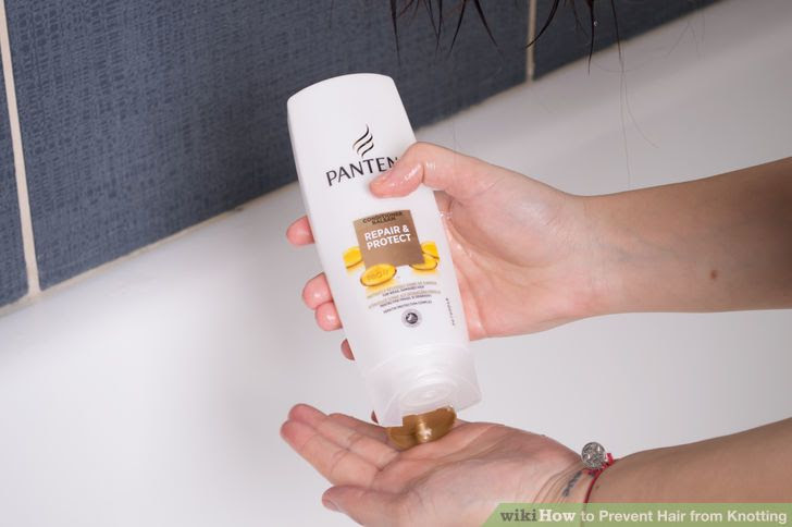Prevent Hair from Knotting Step 3.jpg