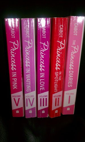 Princess Diaries 5 Book Set (Volume 1,2,3,4,5) (Princess Diaries, #1 Princess Diaries, #2 Princess In The Spotlight, #3 Princess In Love, #