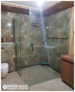 Shower Box