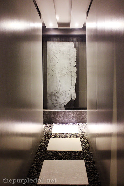 Nuat Thai Tomas Morato Hallway