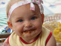 Cómo adaptar los alimentos para un niño que sufre disfagia