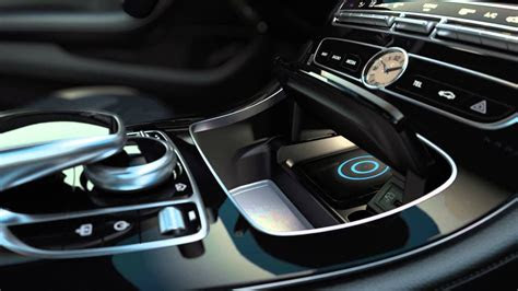 Es ermöglicht das gleichzeitige induktionsladen von iphone, airpods und iwatch. Mercedes-Benz E-klass 2016 Wireless Charging - YouTube