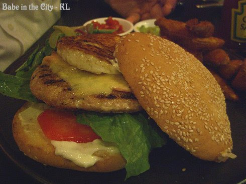 Chicken Burger (RM22)
