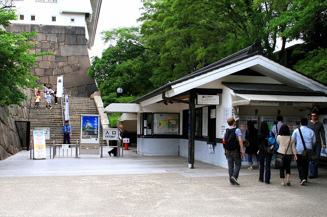 大阪名所めぐり 質素な写真展示室