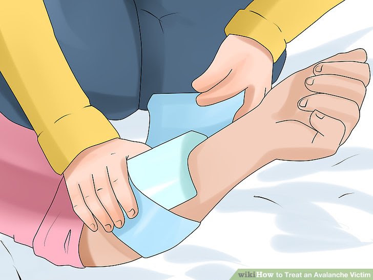 Treat an Avalanche Victim Step 14.jpg