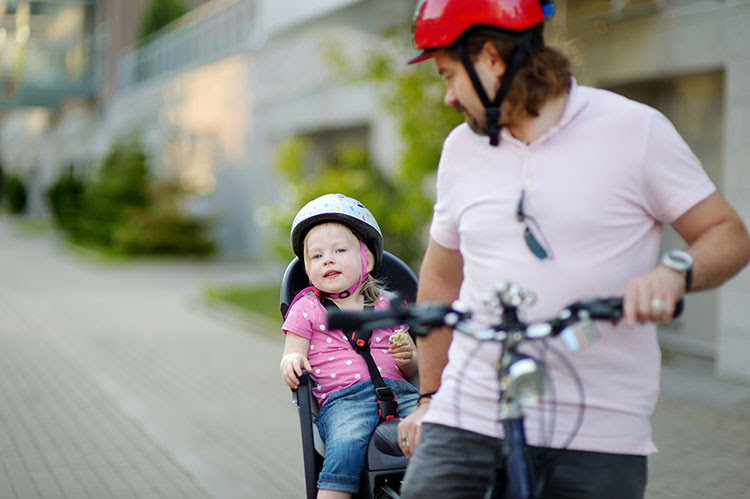 Choisir Un Casque Velo Pour Son Bebe La Marmaille
