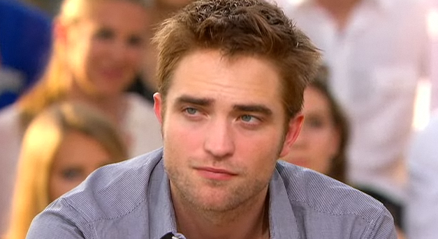  photo RobertPattinsonLeGrandJournalScreencaps30.png