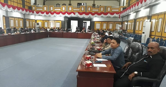 DPRD Malteng Tetapkan 6 Ranperda
