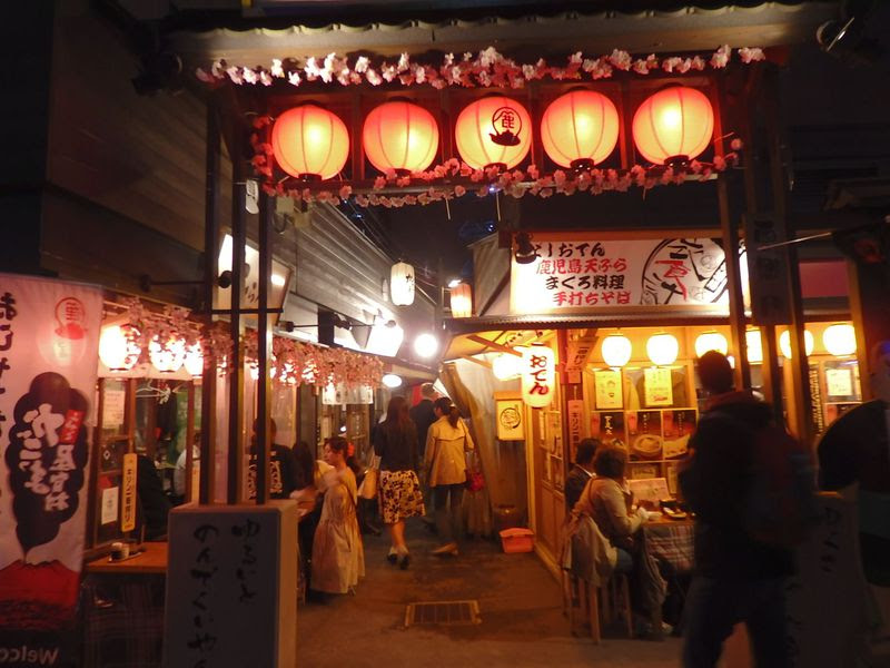 鹿児島の食と酒ならおまかせ かごっまふるさと屋台村 鹿児島県 トラベルjp 旅行ガイド
