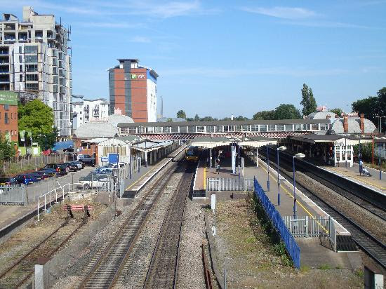 swiss cottage hotels london