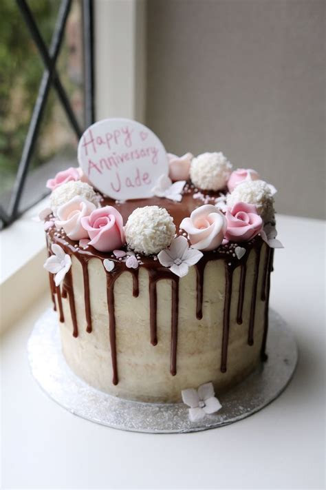 Best 25  Anniversary cakes ideas on Pinterest   Wedding  