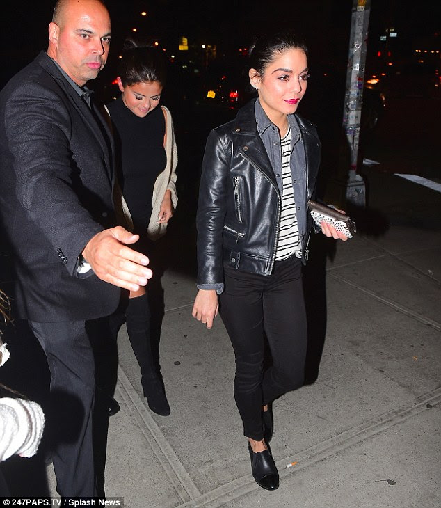 They've got the munchies: After the performance, the friends slipped out for a late-night dinner together
