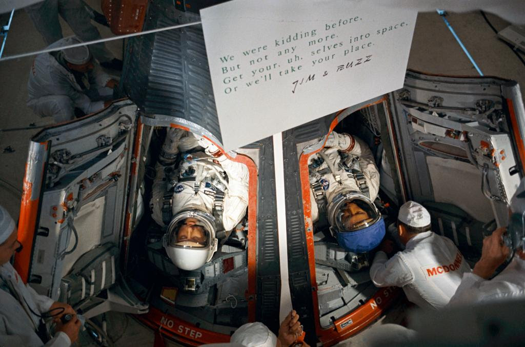 Jun03-1966-Gemini9a