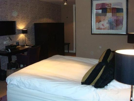 Sandton Hotel Pillows Zwolle (The Netherlands) - Hotel Reviews ...