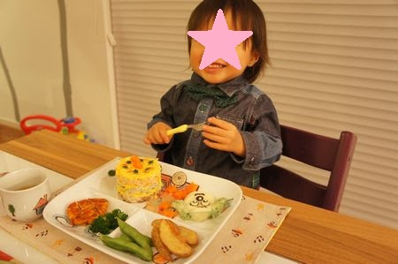 いろいろ 2歳 誕生日 ご飯 車