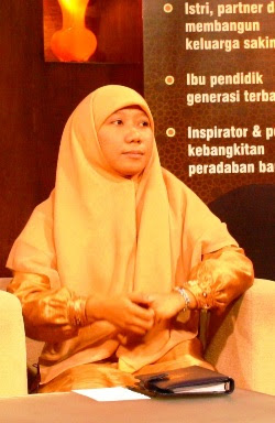 Iffah Ainur Rochmah, Juru Bicara Muslimah Hizbut Tahrir Indonesia