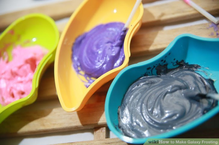 Make Galaxy Frosting Step 12.jpg