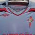 Celta De Vigo Camiseta : Camiseta Celta de Vigo 13/14 de segunda mano por 45 EUR en ... / Después llegaría el paso al fútbol europeo para vestir la camiseta del.