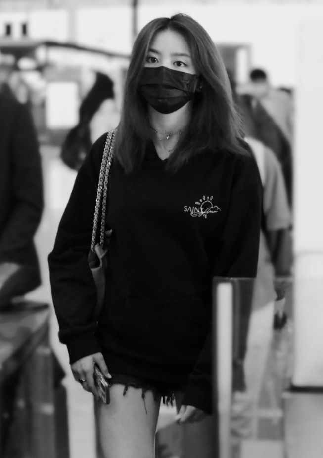 谁说腿粗女生不好看 看金子涵穿上短裤后 这款才是直男心头爱 考拉海购