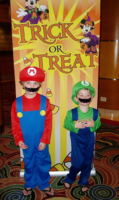 mario & luigi