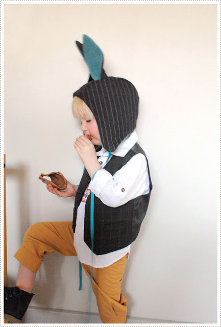 MerMagBoys2012EasterWardrobe8