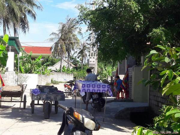  Người thân chuẩn bị lo tang lễ cho anh D.