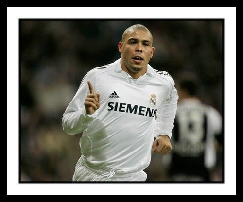 Ronaldo Real Madrid Framed 8x10 Photo - Goal Celebration