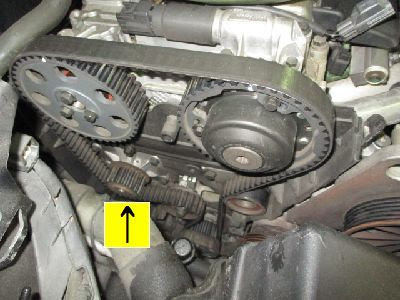 ボルボv70 冷間時にキューキュー 音 ウォーターポンプ タイミングベルト交換 滋賀 京都でボルボ車 の車検 修理ならthanks Trust サンクス トラスト