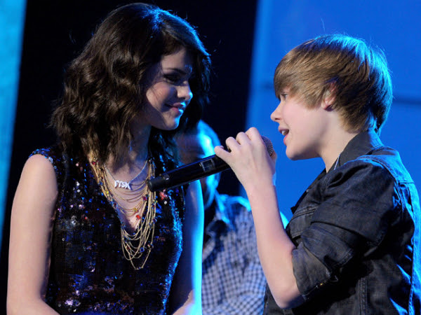 Selena Gomez and Justin Bieber justin bieber and selena gomez at the beach together. Selena Gomez and Justin Bieber