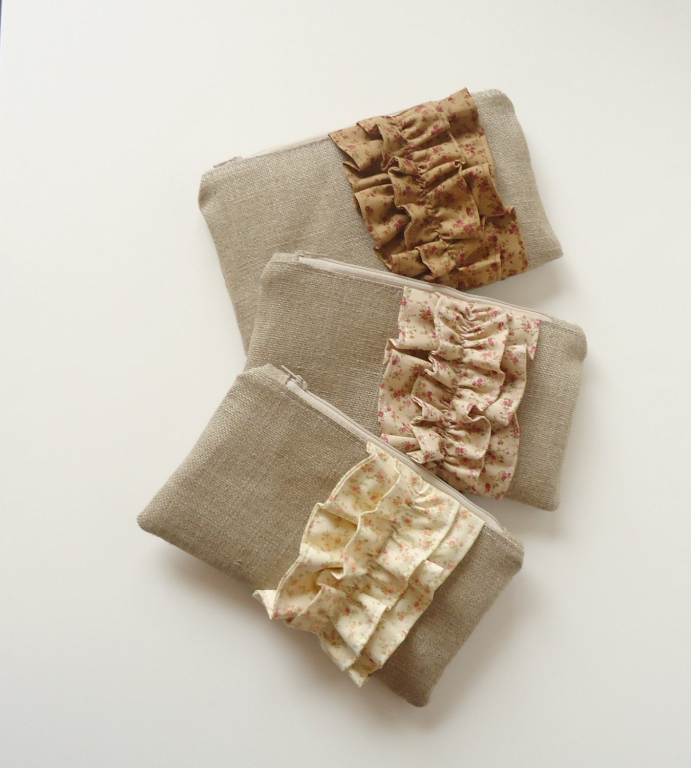 Set of 3 - Shabby Chic Burlap Ruffle Zipper Clutch - Bridesmaid Gift - Cottage Chic Country Wedding Bag - JuneberryStitches