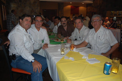 rene elizondo jr. René Martínez Bravo, Mario