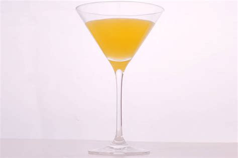 yellow bird bahamian cocktail taste  islands