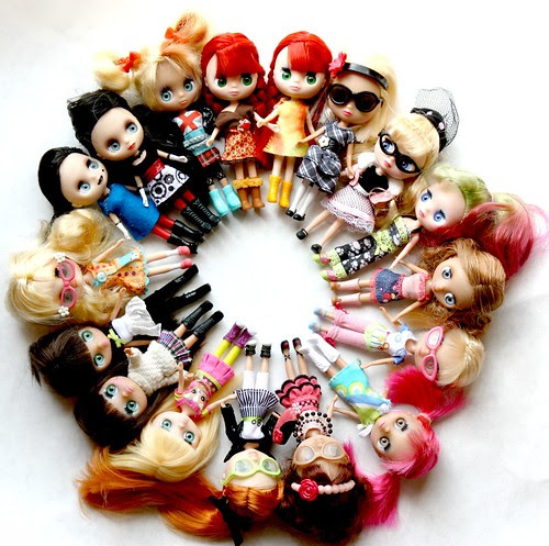 7/52 (10/52) - All Together by Among the Dolls