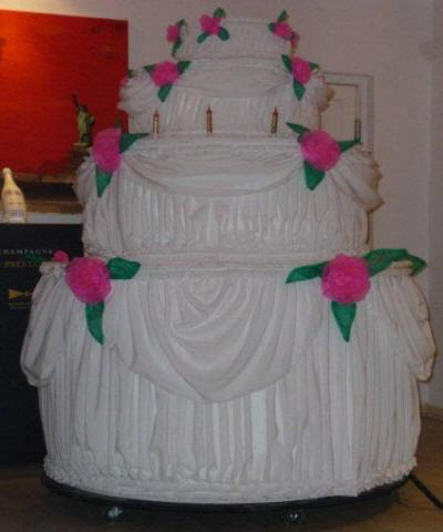 Faux Gateau Geant En Region P A C A 06 14 77 92 70 Faux Gateau Geant D Anniversaire