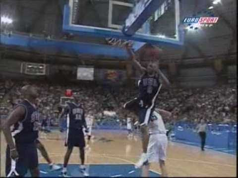 vince carter dunk nets. Vince Carter dunks over