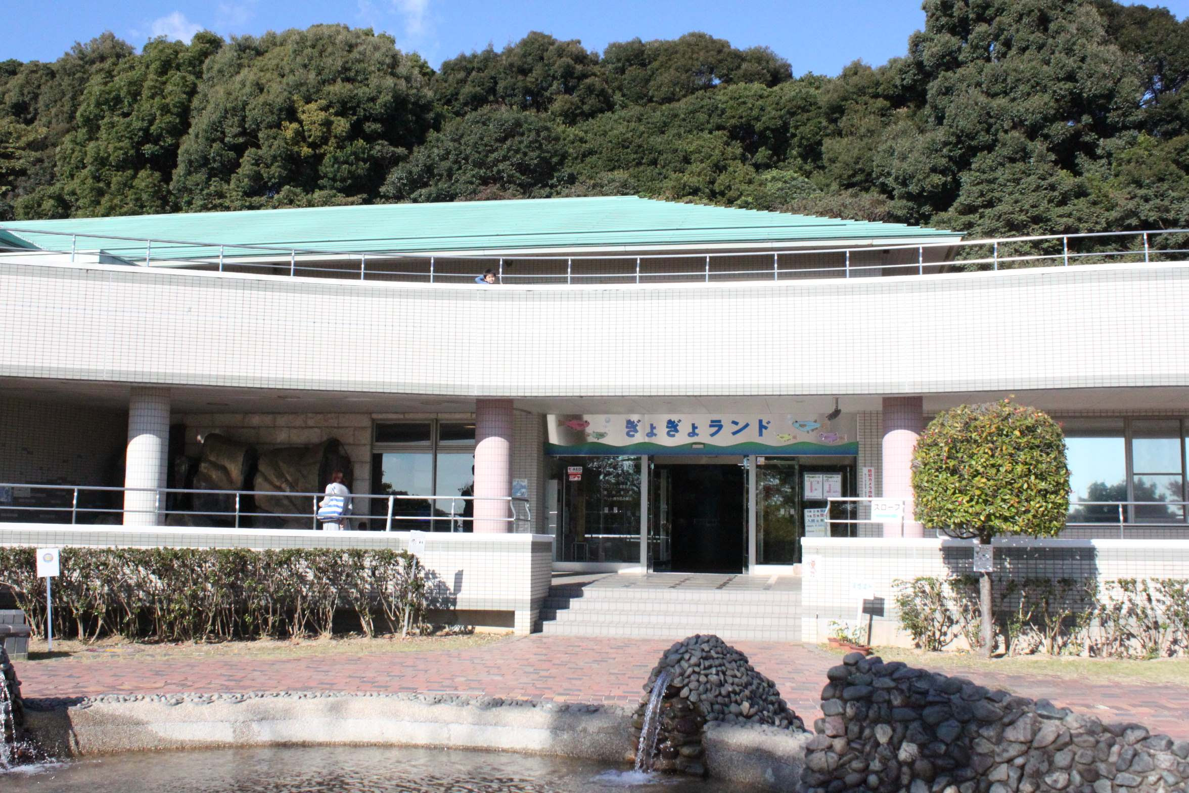 施設案内 豊川市赤塚山公園