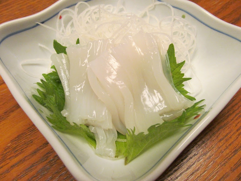 旨魚料理 ヤリイカの刺身 まるかつ水産 旬の旨い魚を自前調達