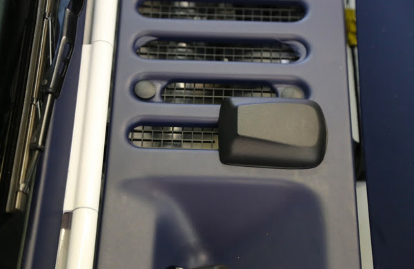 Sirus XM antenna location? | 2018+ Jeep Wrangler Forums (JL / JLU) -  Rubicon, Sahara, Sport, Unlimited - JLwranglerforums.com