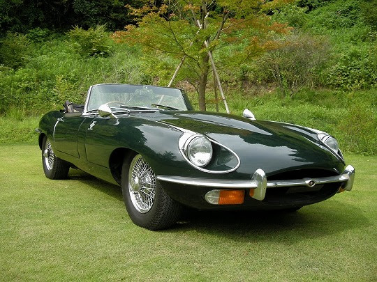 ジャガー Eタイプ シリーズ 旧車ガレージ 車楽