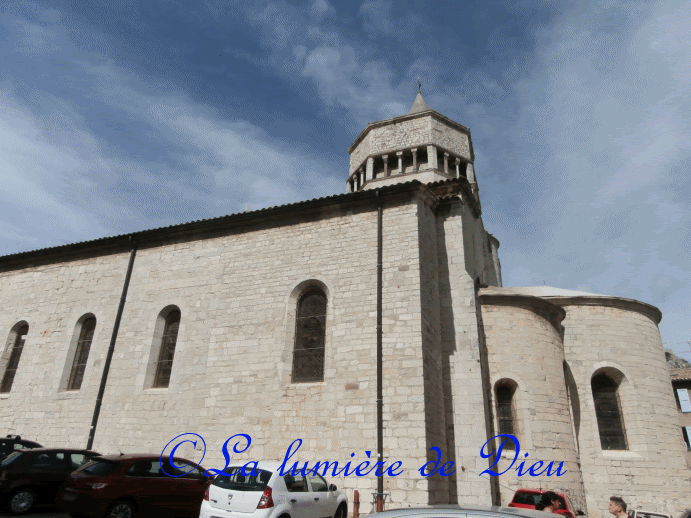 Sisteron : Cathédrale Notre-Dame et saint Thyrse