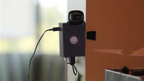 I want to make a wireless robot that will drive around and transmit video to my computer wirelessly. DIY Security Cameras : DIY security camera