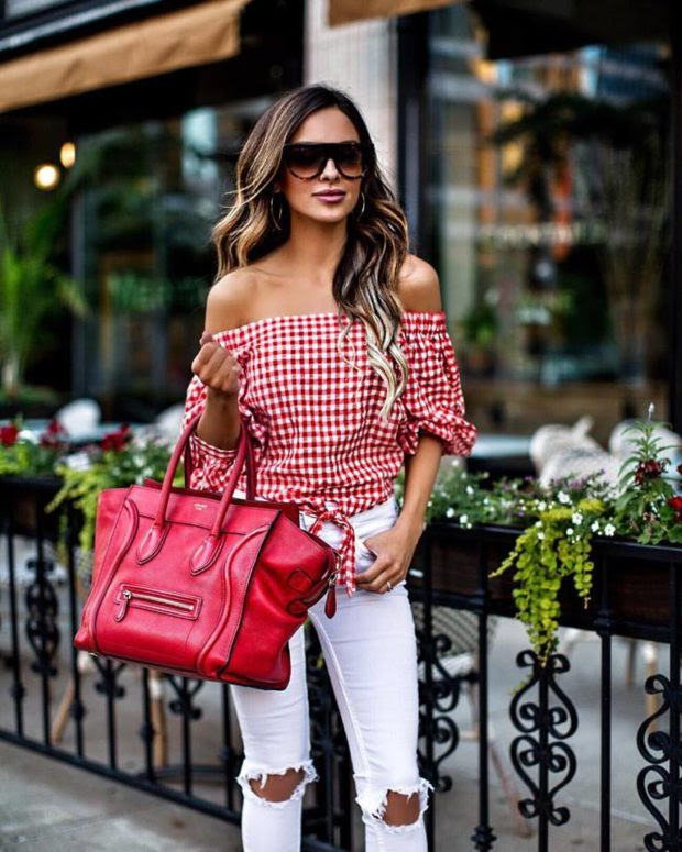 Off the Shoulders: 18 Stylish Summer Outfit Ideas