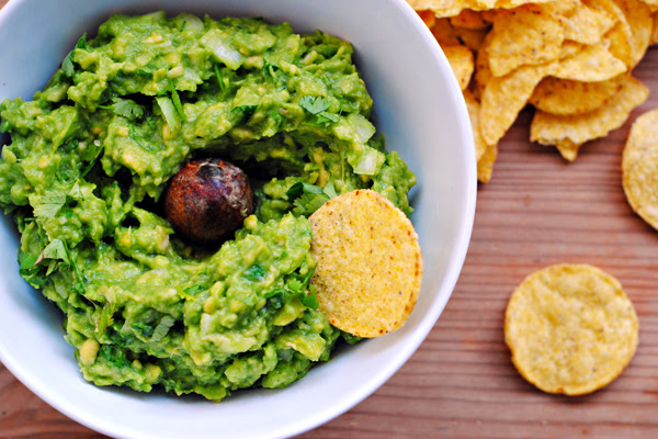 A guacamole recipe for the Super Bowl